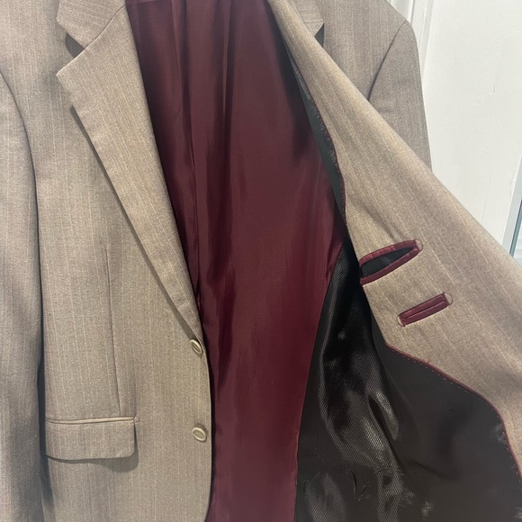 Men's Sport Coat / Blazer.  Brand: Moda Italia. Size 38R/32W - Picture 4 of 9